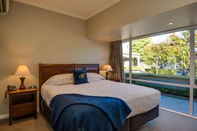 Merivale Manor