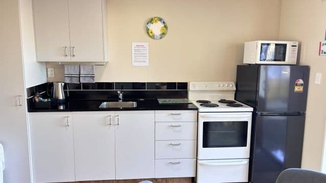 Large 2 Bedroom Apartment