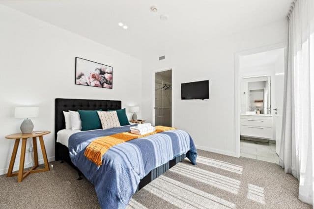 The Waterfront Suites 2 Bedroom