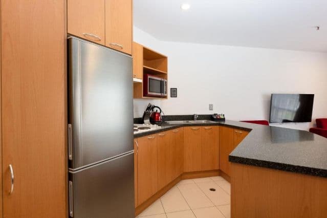 Fino Hotel & Suites