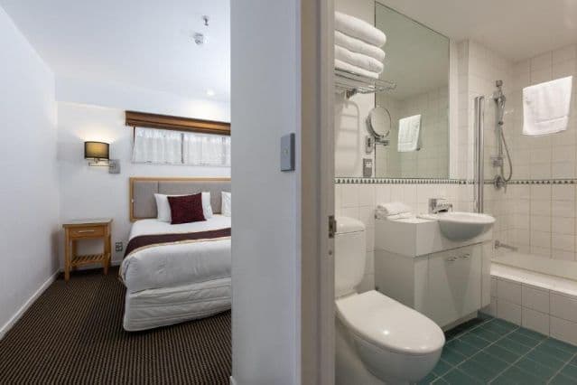 Fino Hotel & Suites
