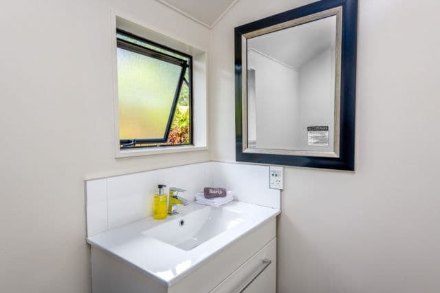 10 Cottages Franz Josef