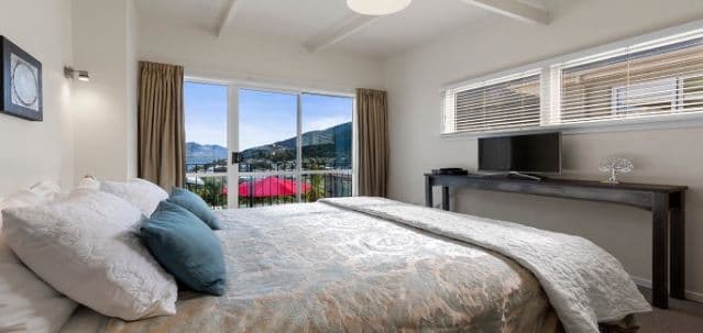 Queenstown House Boutique B&B