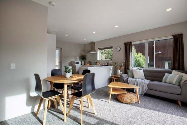 Tui 2 bedroom Lounge & Kitchen