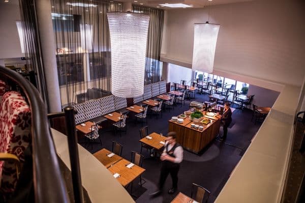 5. Restaurant.jpg