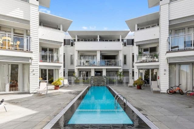 The Waterfront Suites 2 Bedroom