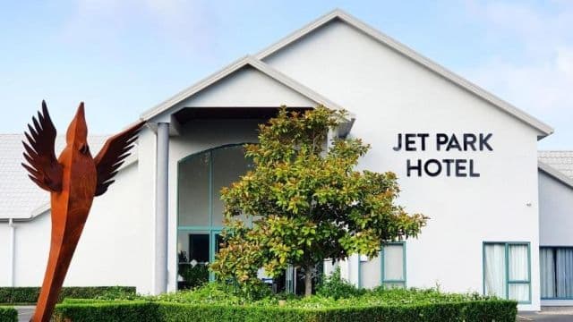 Jet Park Hotel Hamilton Airport